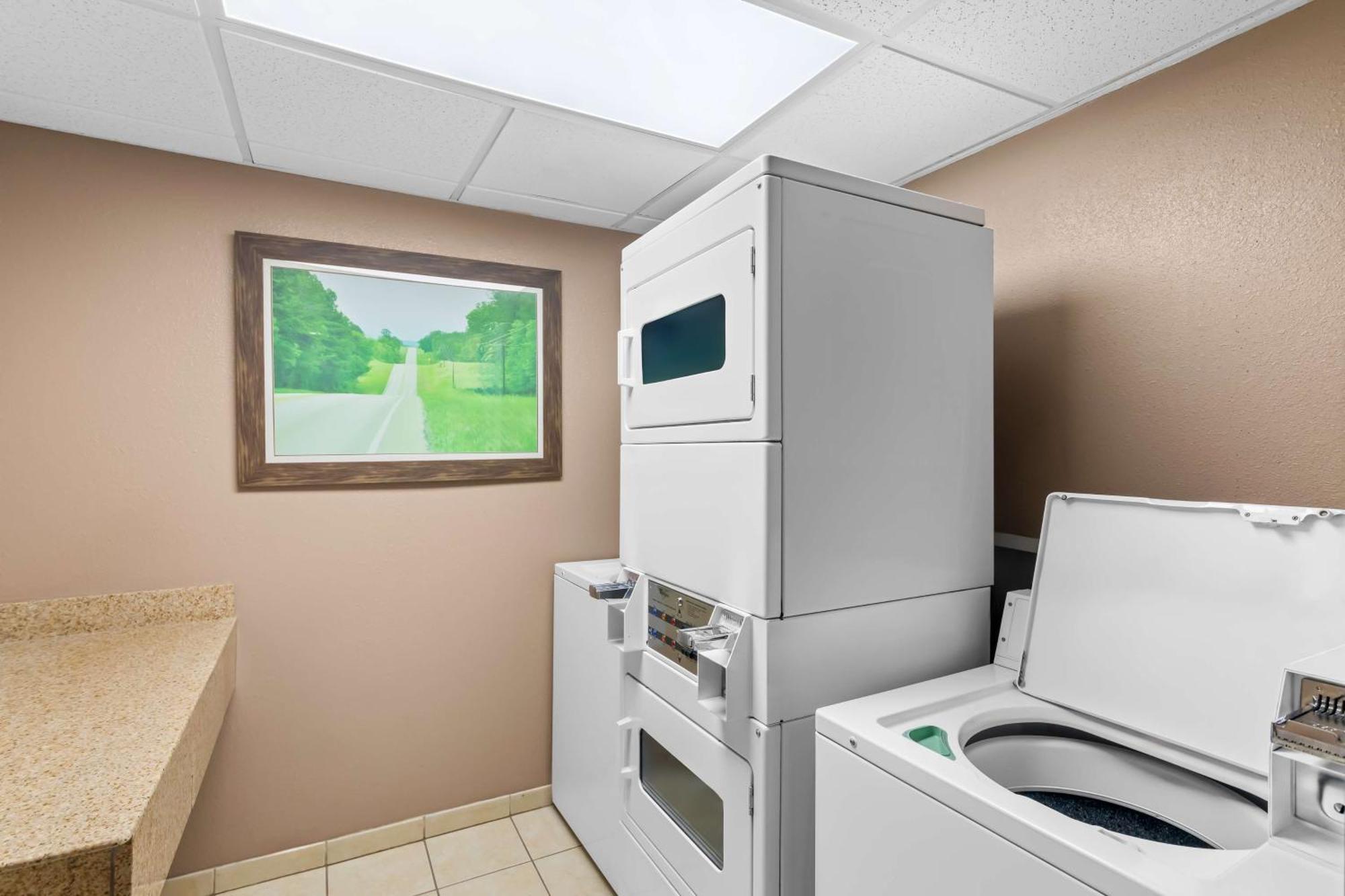 Best Western Harker Heights Экстерьер фото