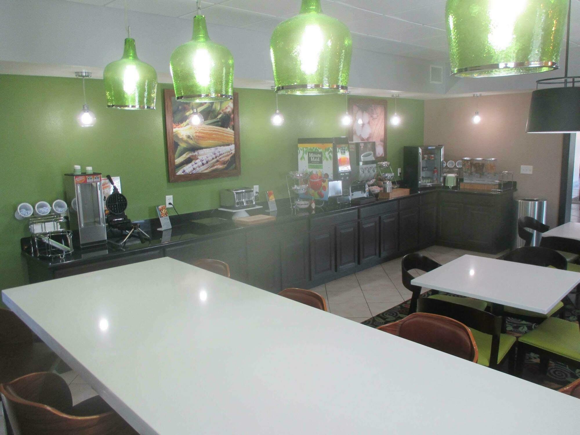Best Western Harker Heights Экстерьер фото